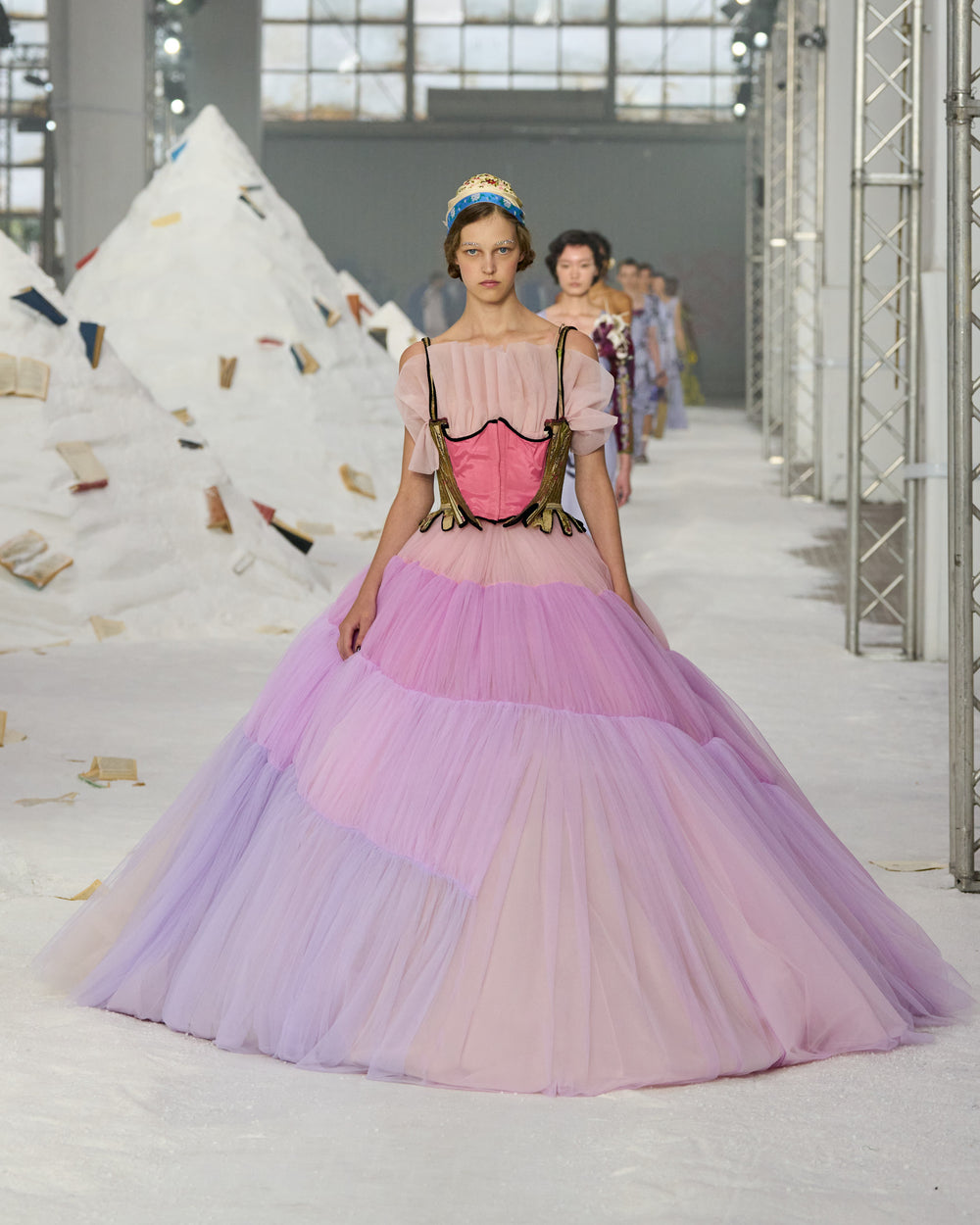 AM_SS26_008.jpg__PID:8af94d51-0821-4d9a-987e-3c52dfa4efa0