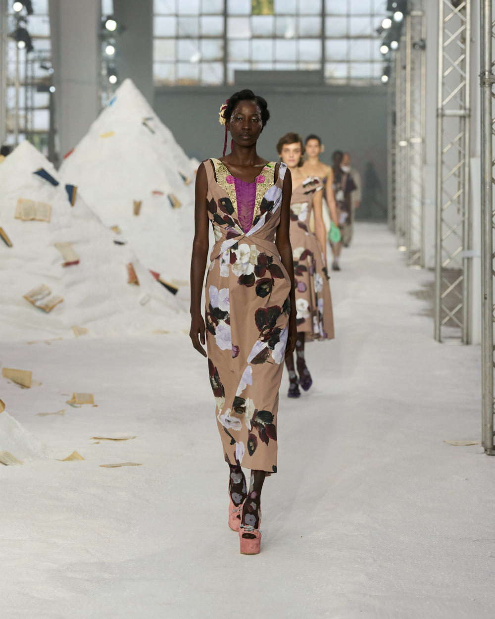 AM_SS26_021.jpg__PID:758919d5-60aa-418d-b867-803823751efc