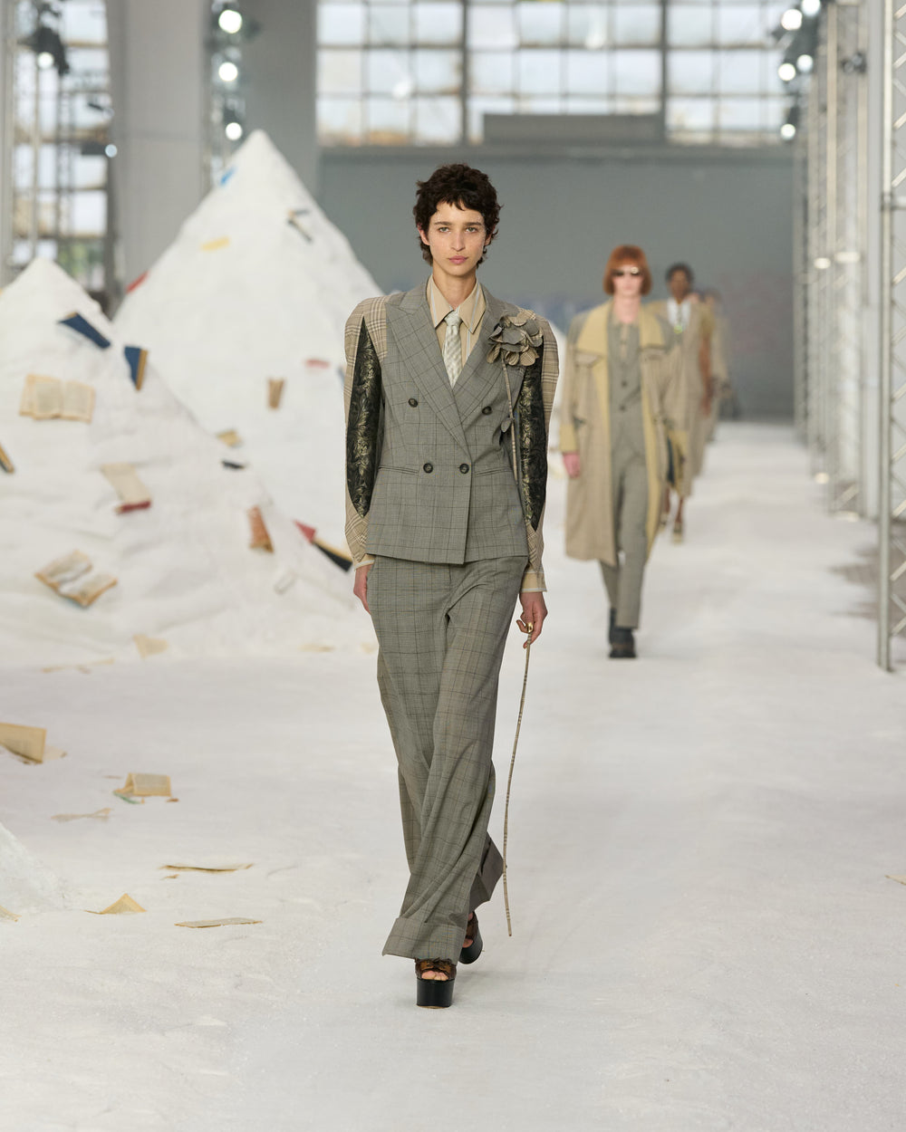 AM_SS26_037.jpg__PID:acc7ef40-cf01-4fd5-a96f-0acf5ed61e6e