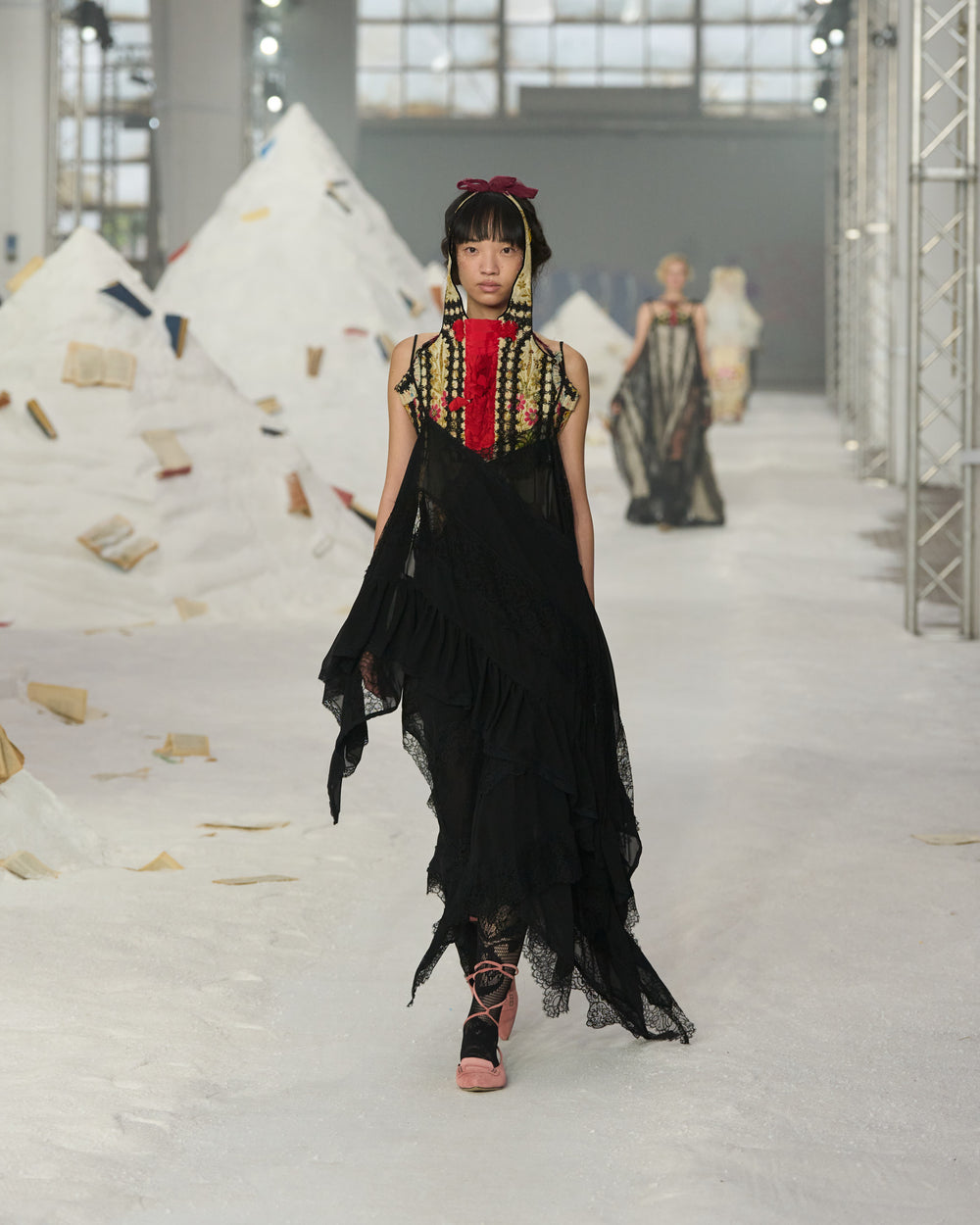 AM_SS26_091.jpg__PID:99c40a7b-98b6-41c7-8203-ff36c961714d