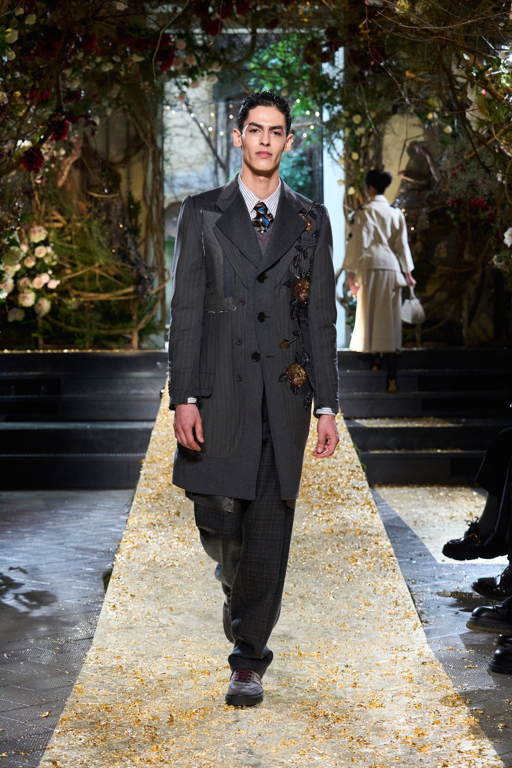 ANTONIO MARRAS RUNWAY 044.jpg__PID:aa46bcdc-a8a9-4128-9d73-bc94a3e0efc8