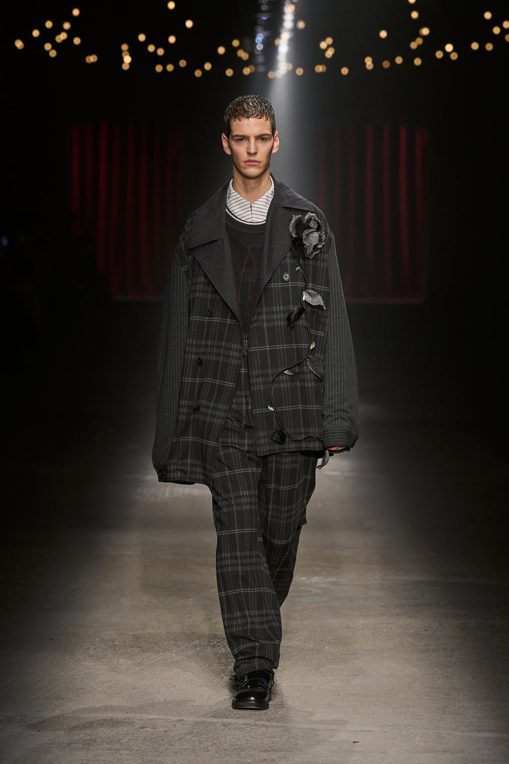 Antonio Marras F25 LOOK 19.jpg__PID:c2748e0e-9b1a-40e7-91af-578845745819