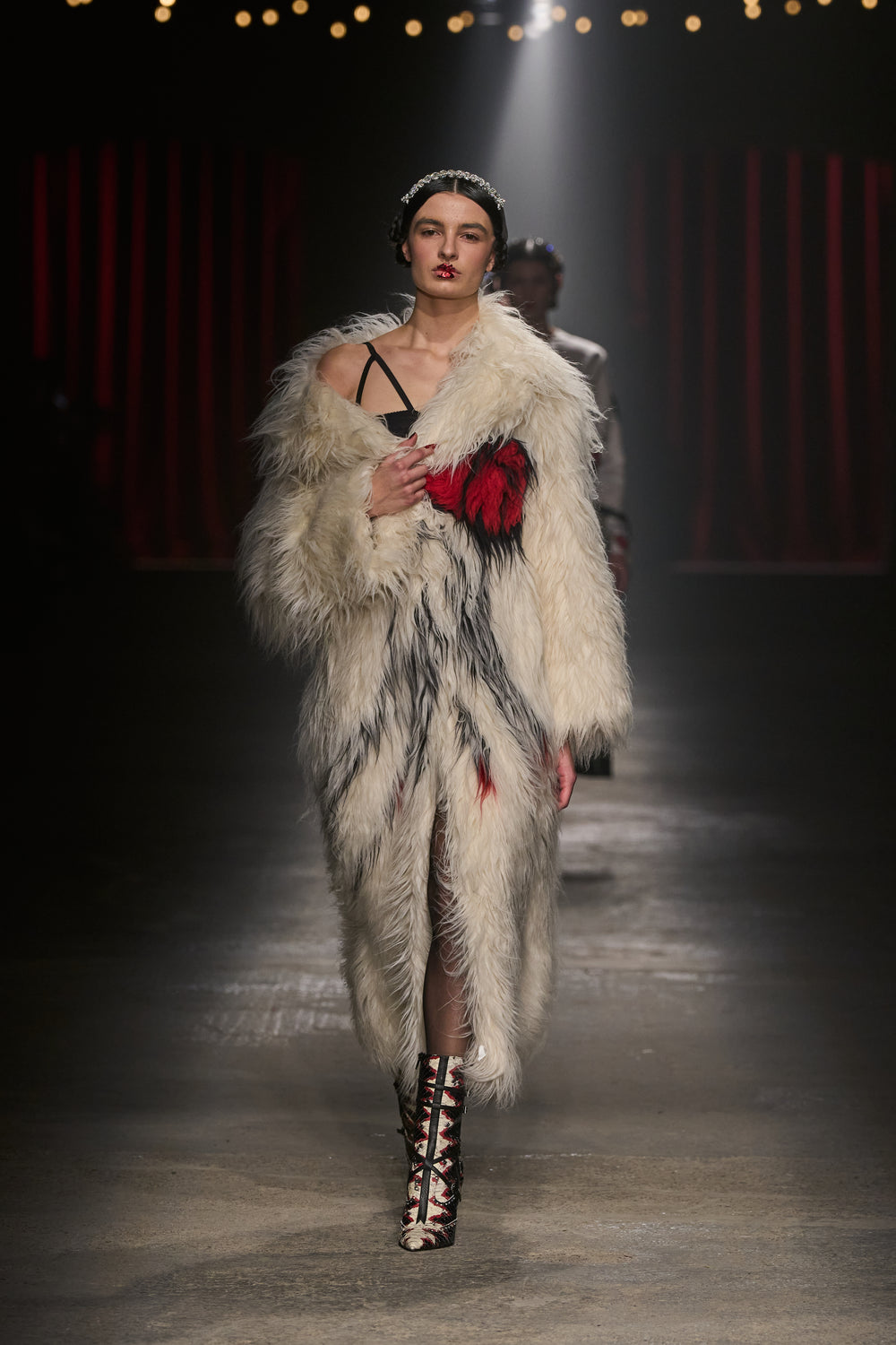 Antonio Marras F25 LOOK 62.jpg__PID:8e1bde1d-75aa-4fb2-b67f-38ecd8c99fd5