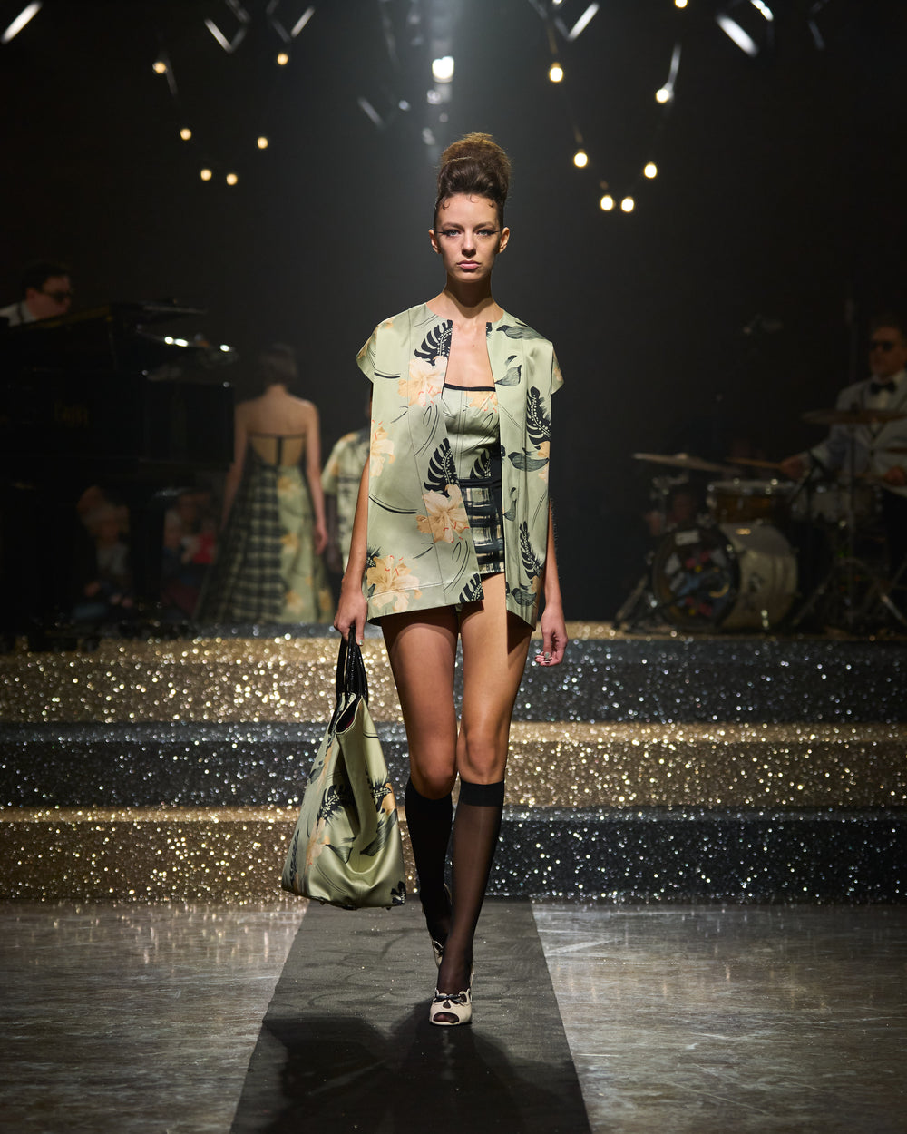 Antonio_Marras_SS25_front_looks_008.jpg__PID:18498376-0e99-4e16-a228-9eb26d47ce00