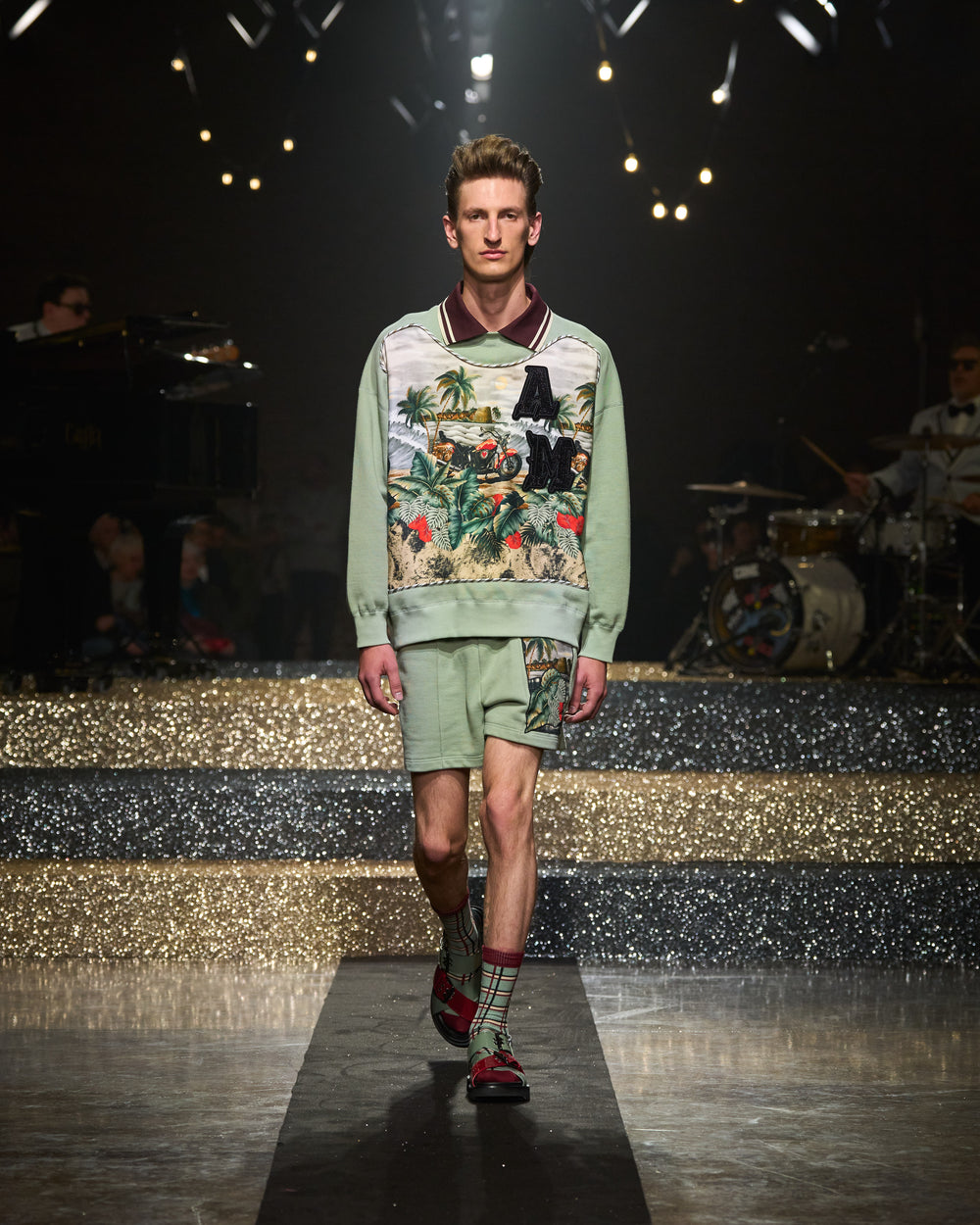 Antonio_Marras_SS25_front_looks_017.jpg__PID:289eb26d-47ce-4045-a1af-041f15e801c3