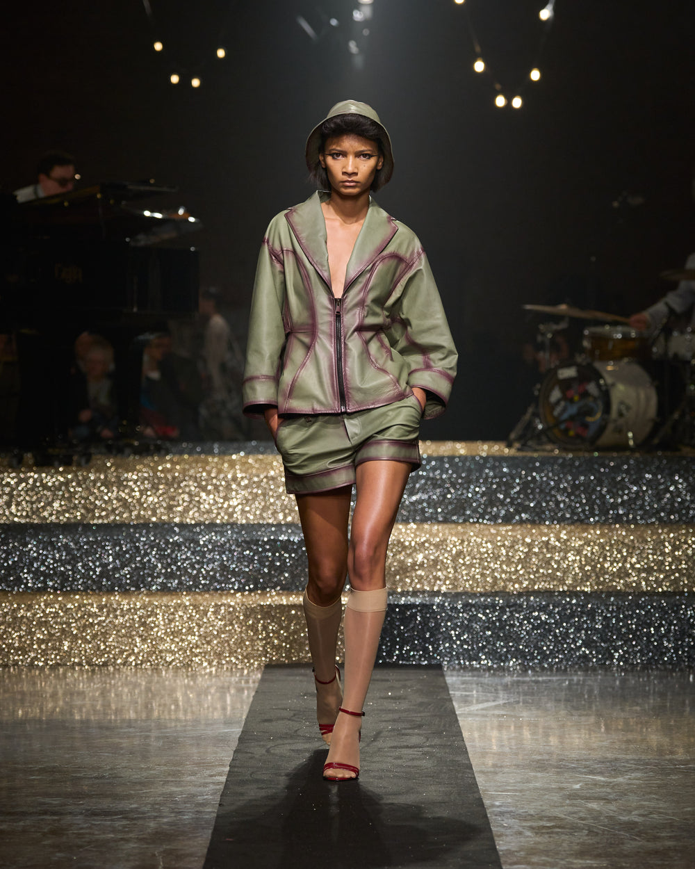 Antonio_Marras_SS25_front_looks_024.jpg__PID:45e1af04-1f15-4801-83db-01f0abfa6c47