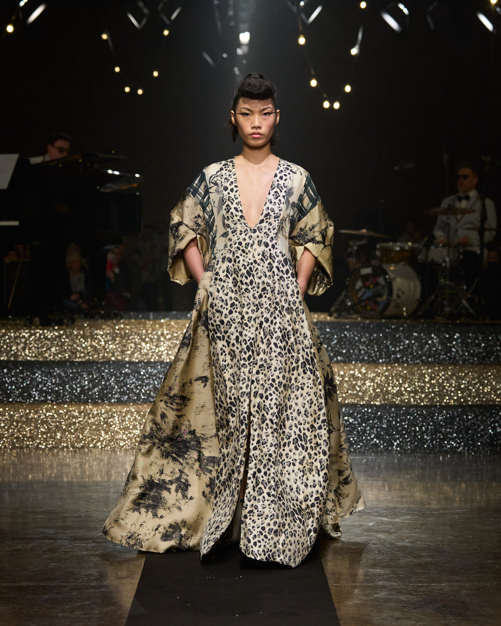Antonio_Marras_SS25_front_looks_062.jpg__PID:c7659099-a6f4-4291-84f3-04a770af90d6