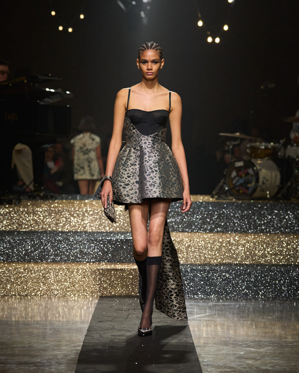 Antonio_Marras_SS25_front_looks_071.jpg__PID:f304a770-af90-4676-b9cd-c7e46571221f