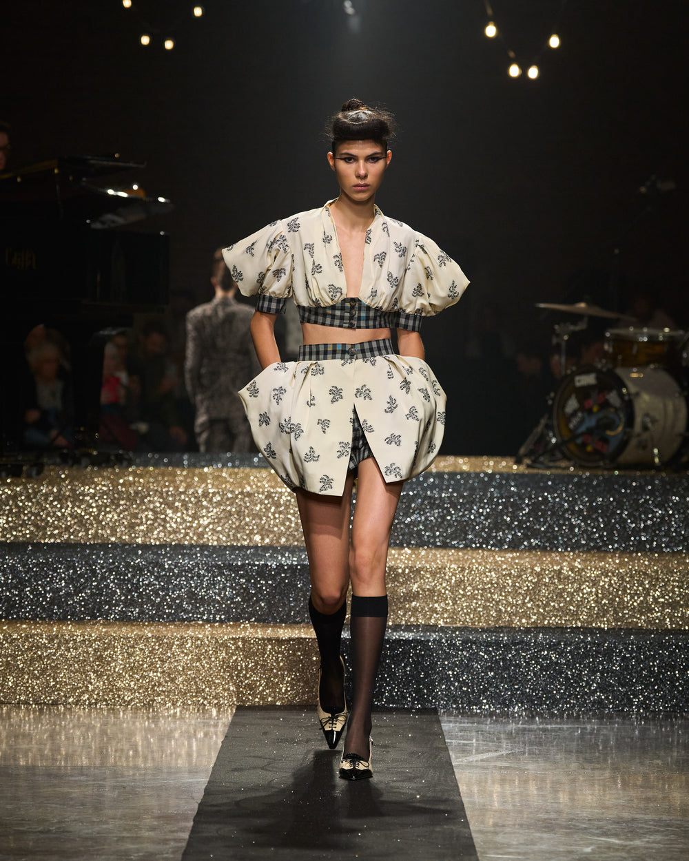 Antonio_Marras_SS25_front_looks_078.jpg__PID:7679cdc7-e465-4122-9f9c-c953a2308c30