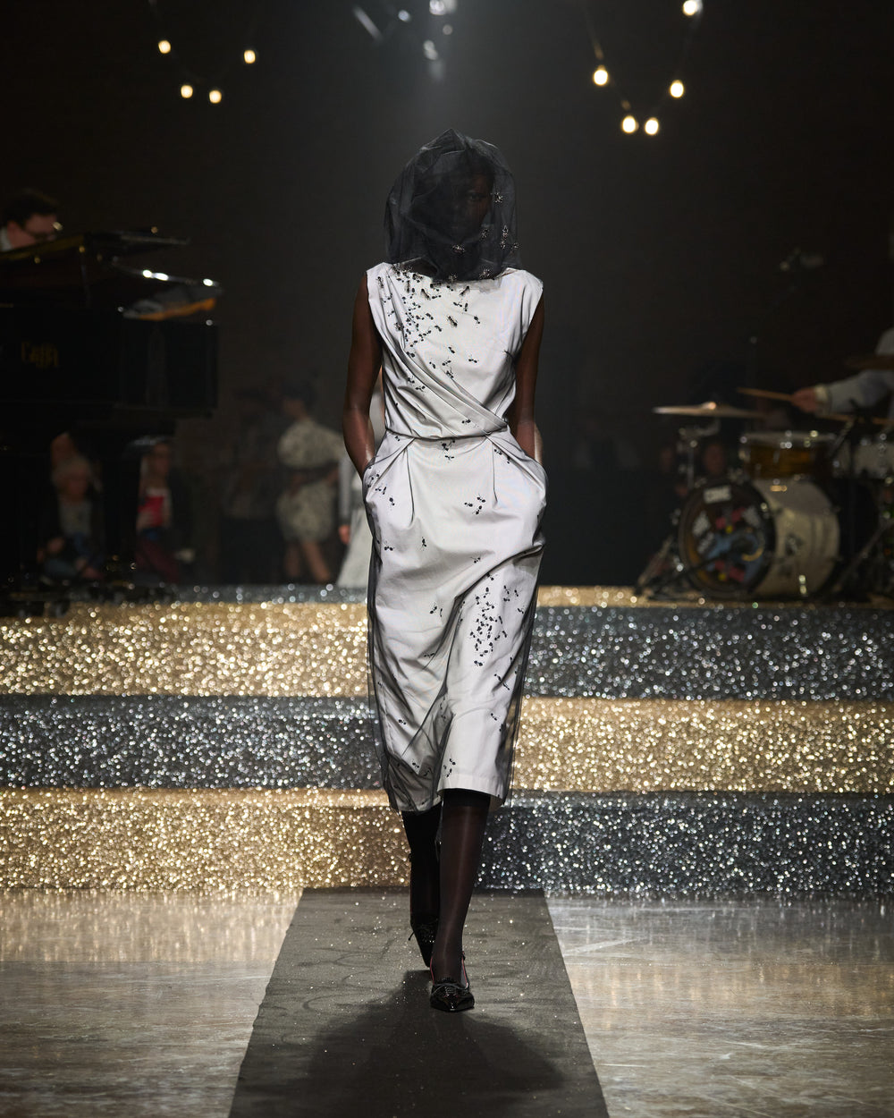 Antonio_Marras_SS25_front_looks_083.jpg__PID:6571221f-9cc9-43a2-b08c-30d5836dbc66