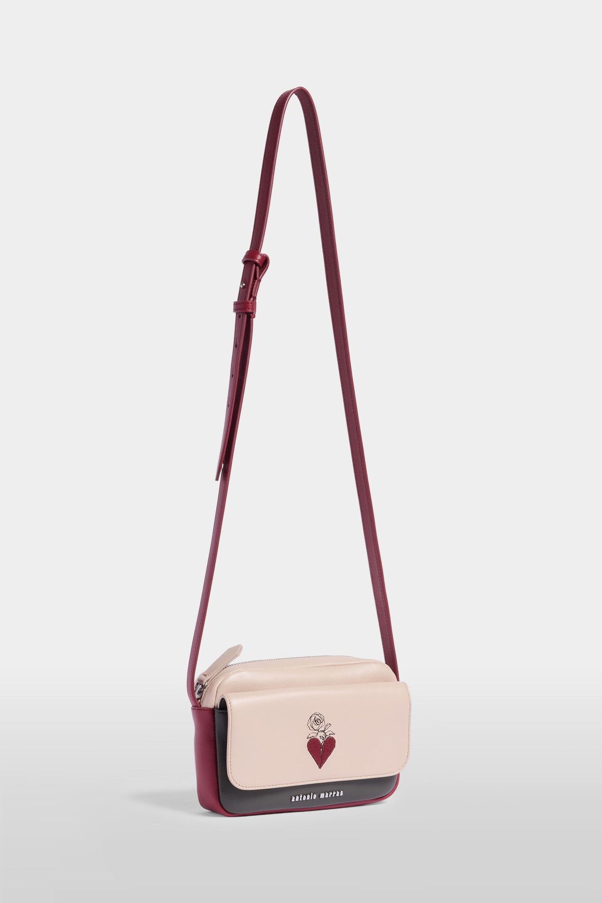 01-2-GeppiBags-WOMAN