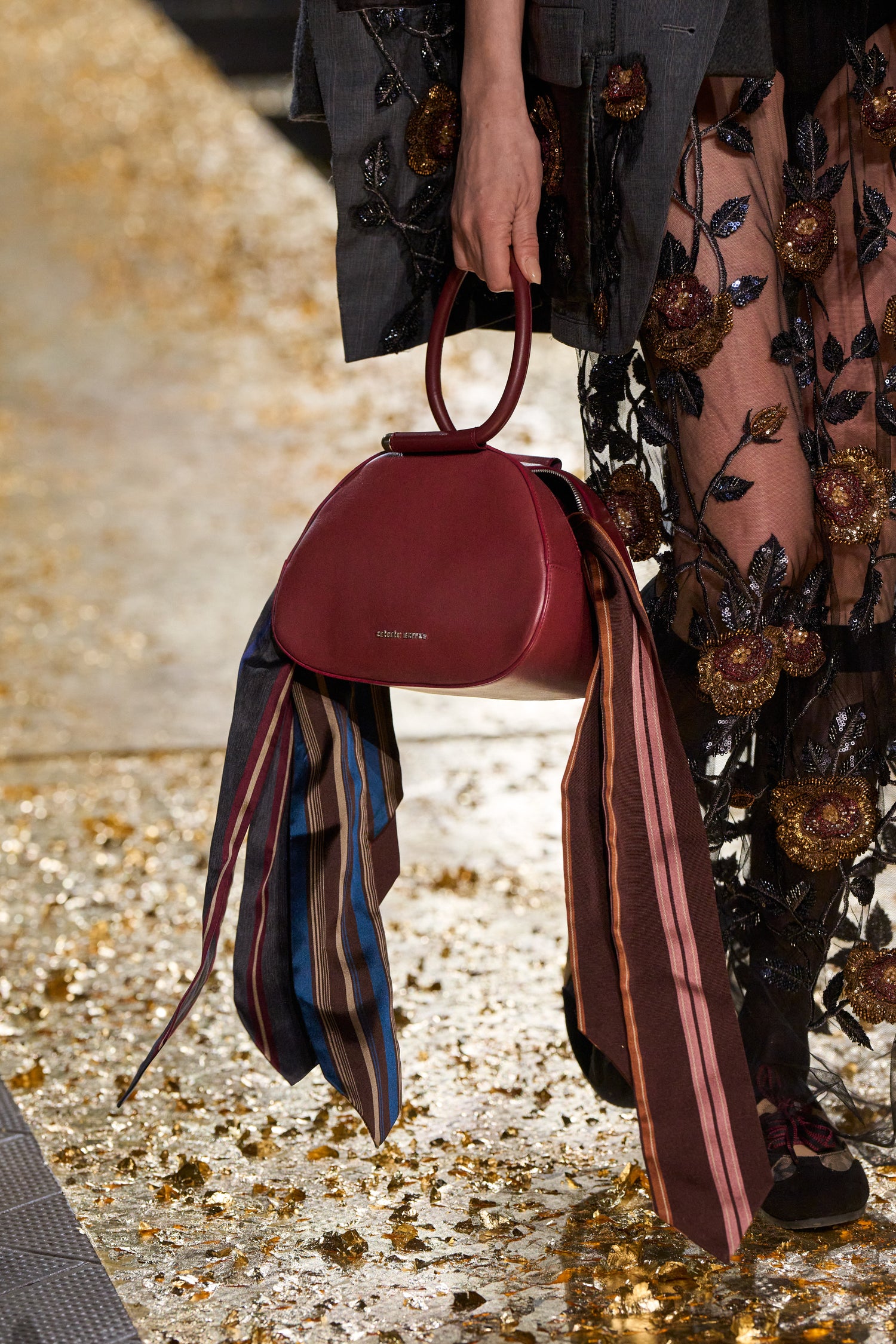Antonio Marras key look details 003.jpg__PID:726aff0b-d5a6-44df-8d0c-ba5131519c1e