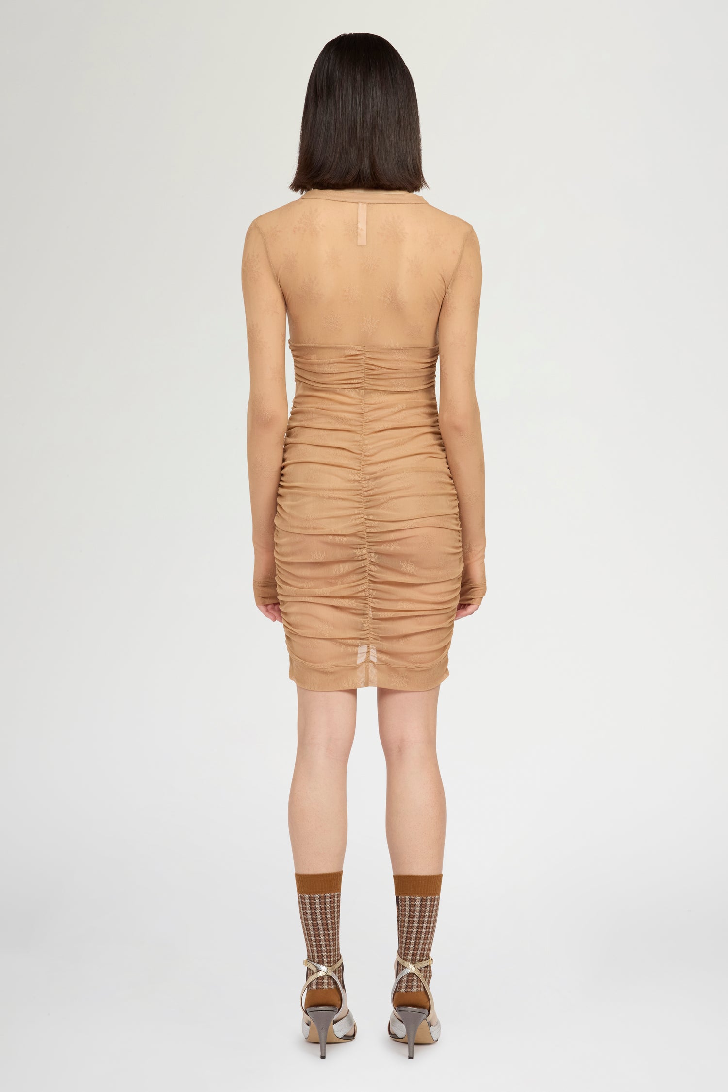 Abito Beige Elasticizzato in Pizzo
