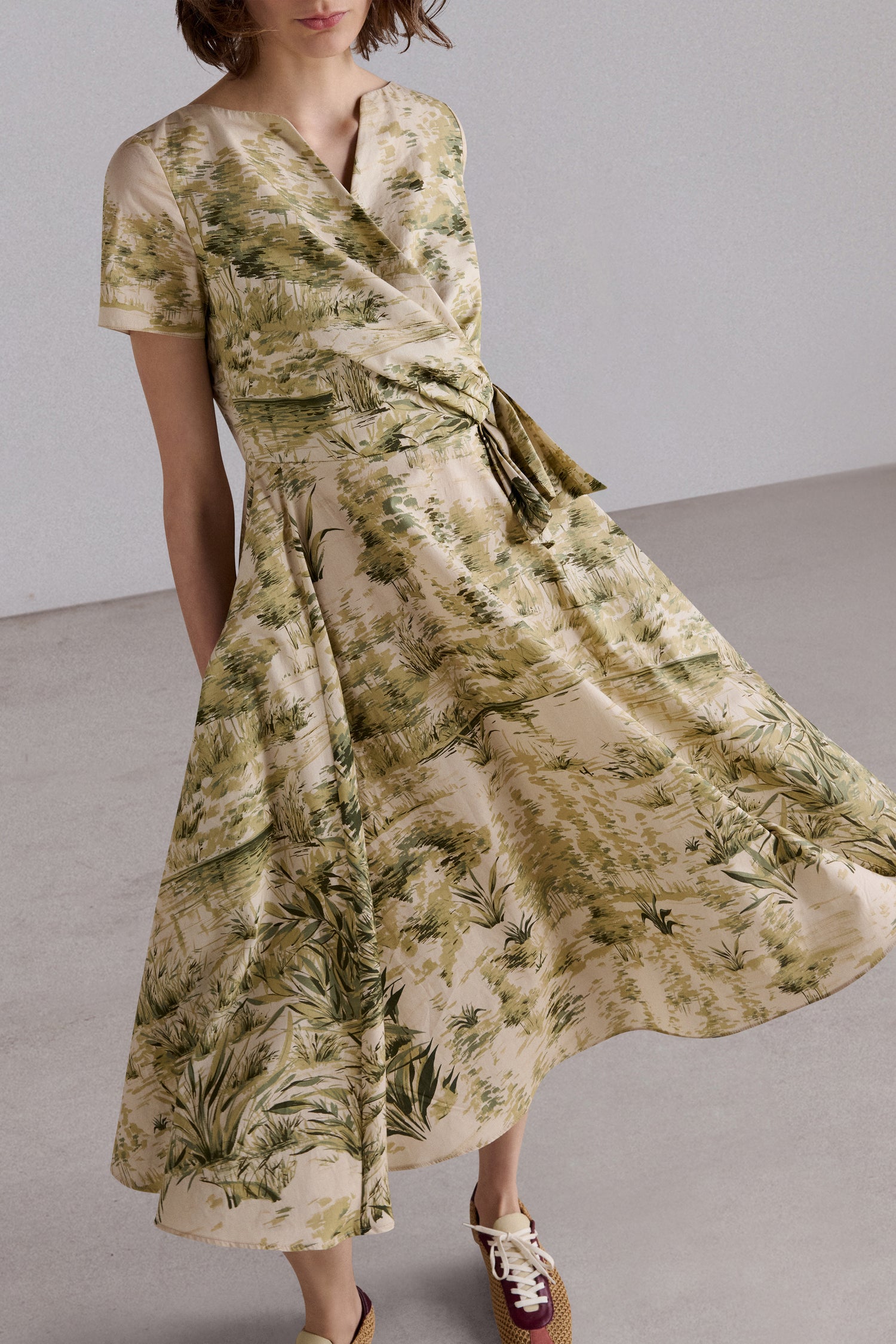 wrap midi dress floral Women's Midi Dress with Botanical Print