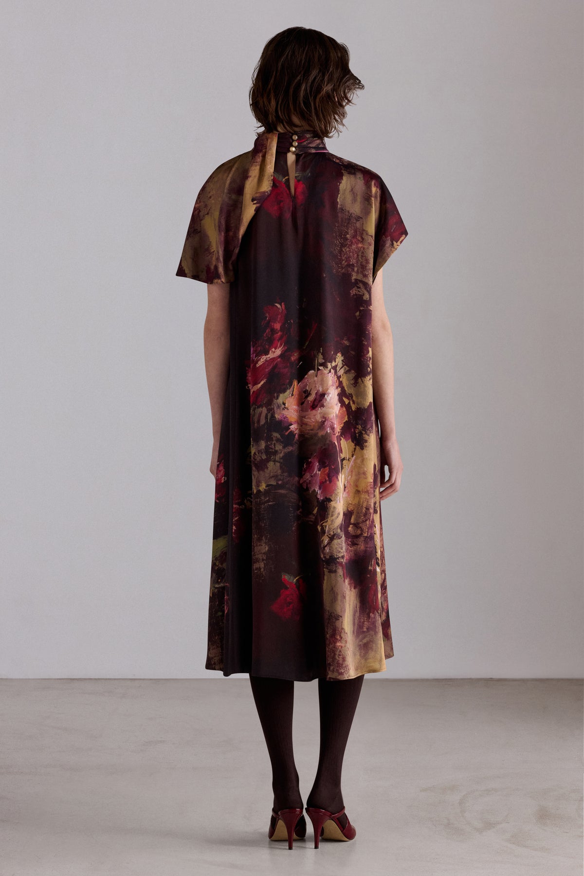 Abito Midi in Seta con Stampa Rose Pittoriche