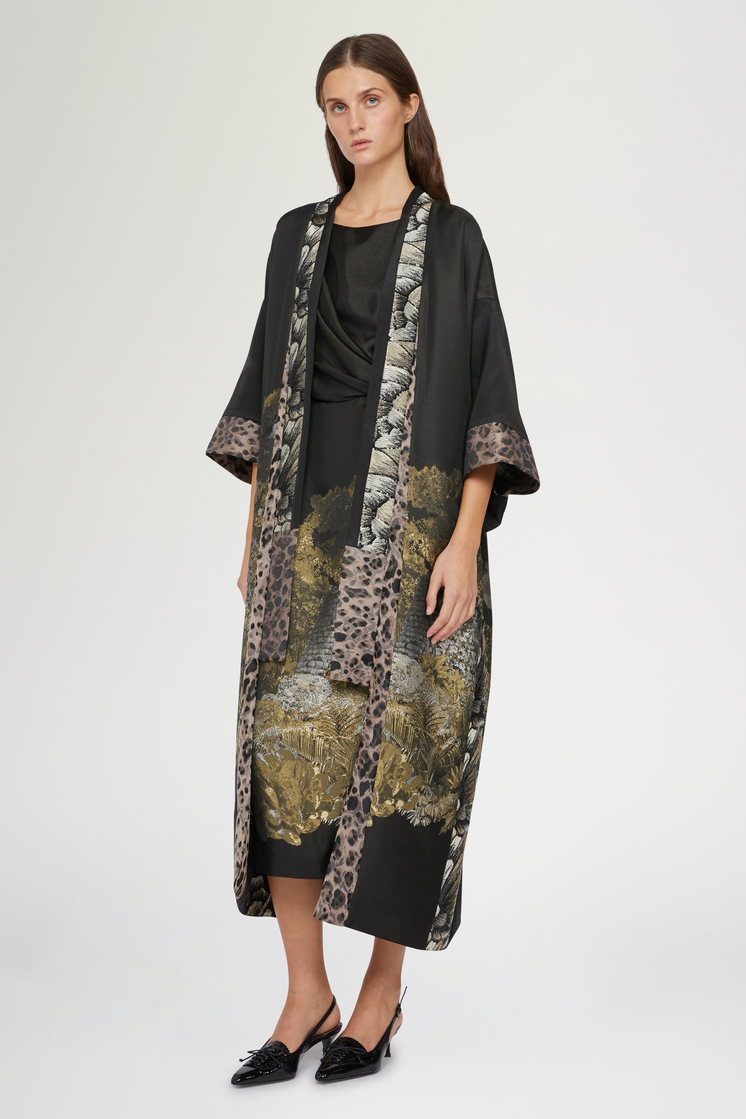 Long Kimono Nuraghe motif