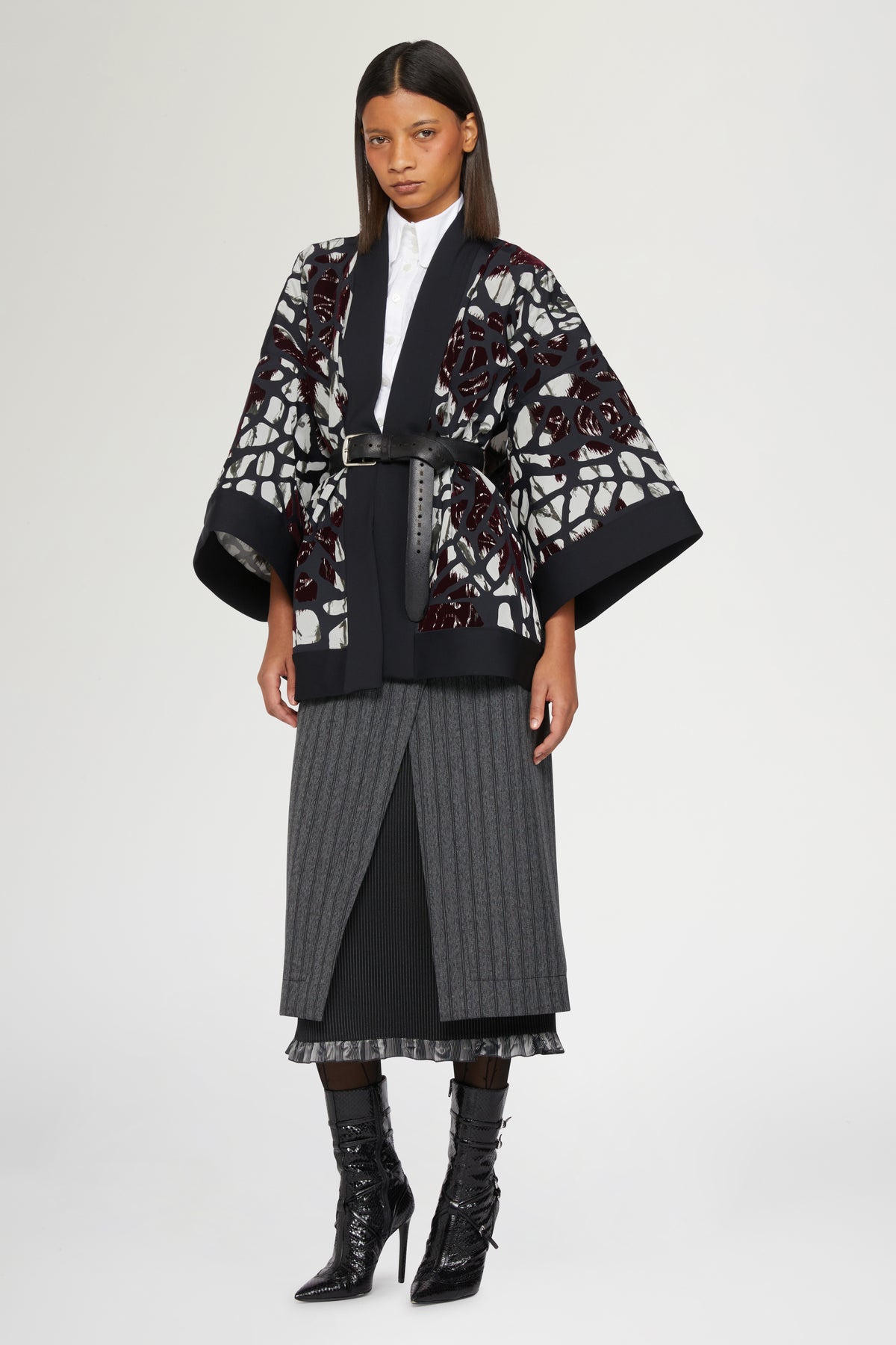 Kimono with Roses
