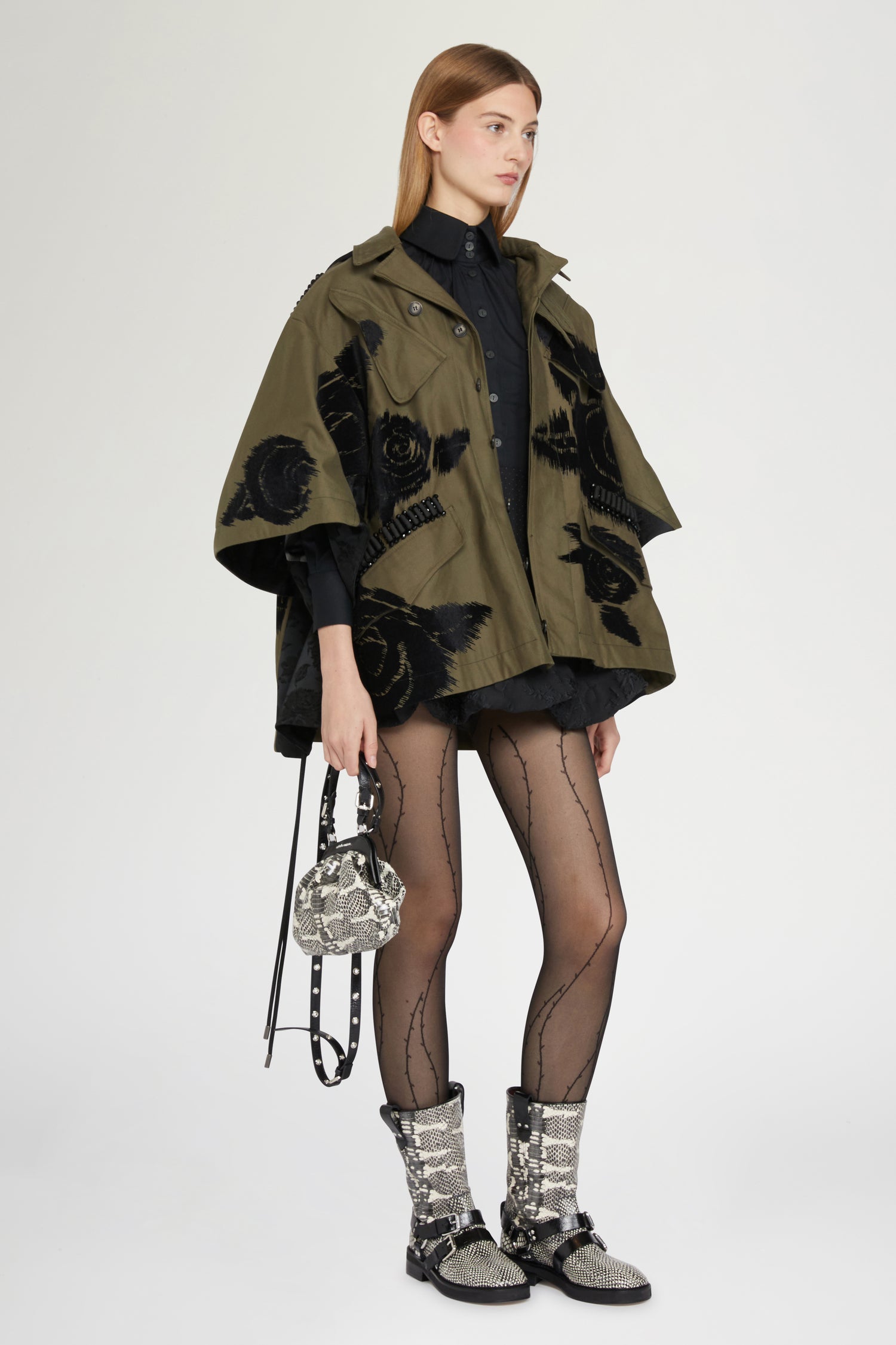 Parka con Applicazioni Floreali in Velluto