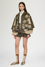 Parka Svasato con Patchwork Floreale