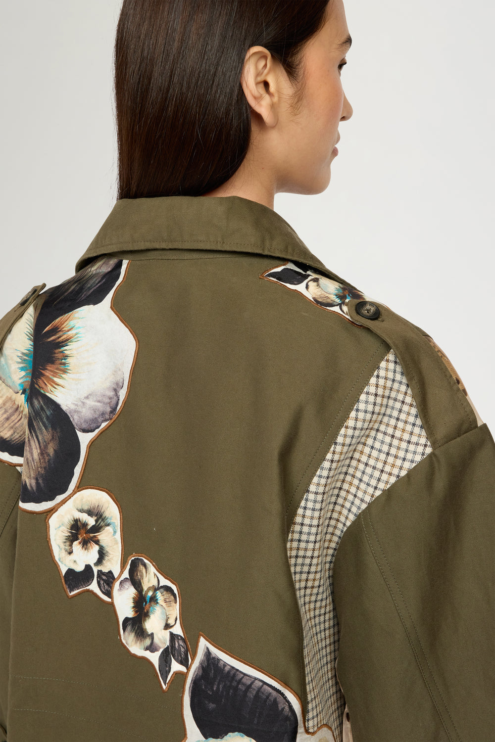 Parka Svasato con Patchwork Floreale