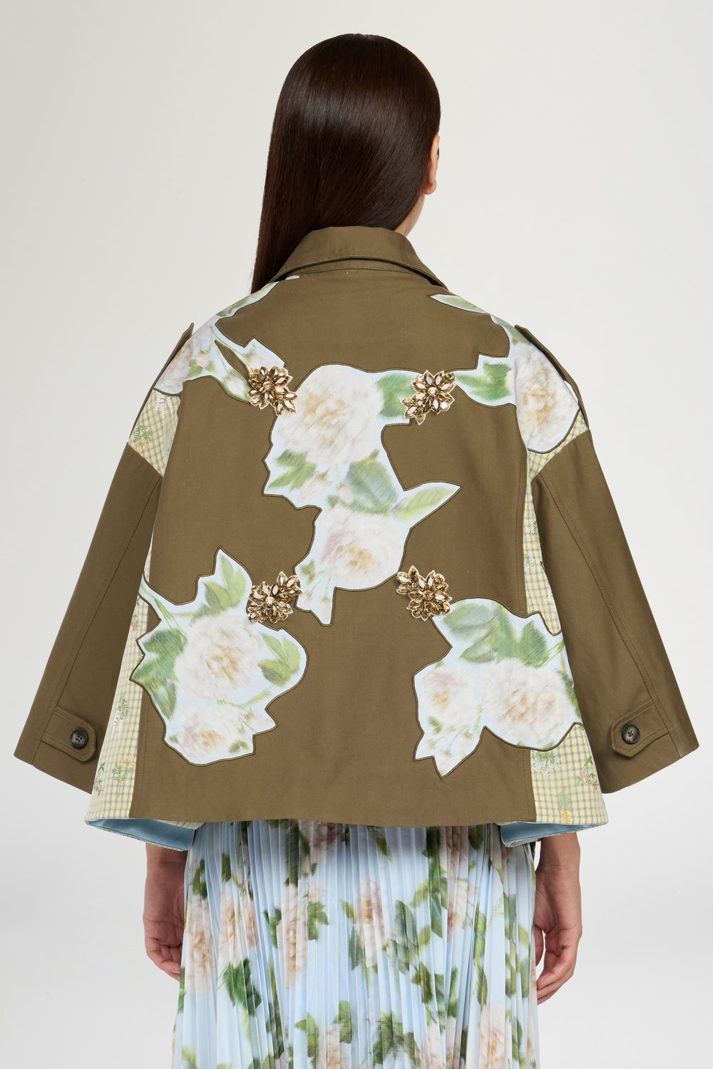 Parka Svasato con Patchwork e Fiori