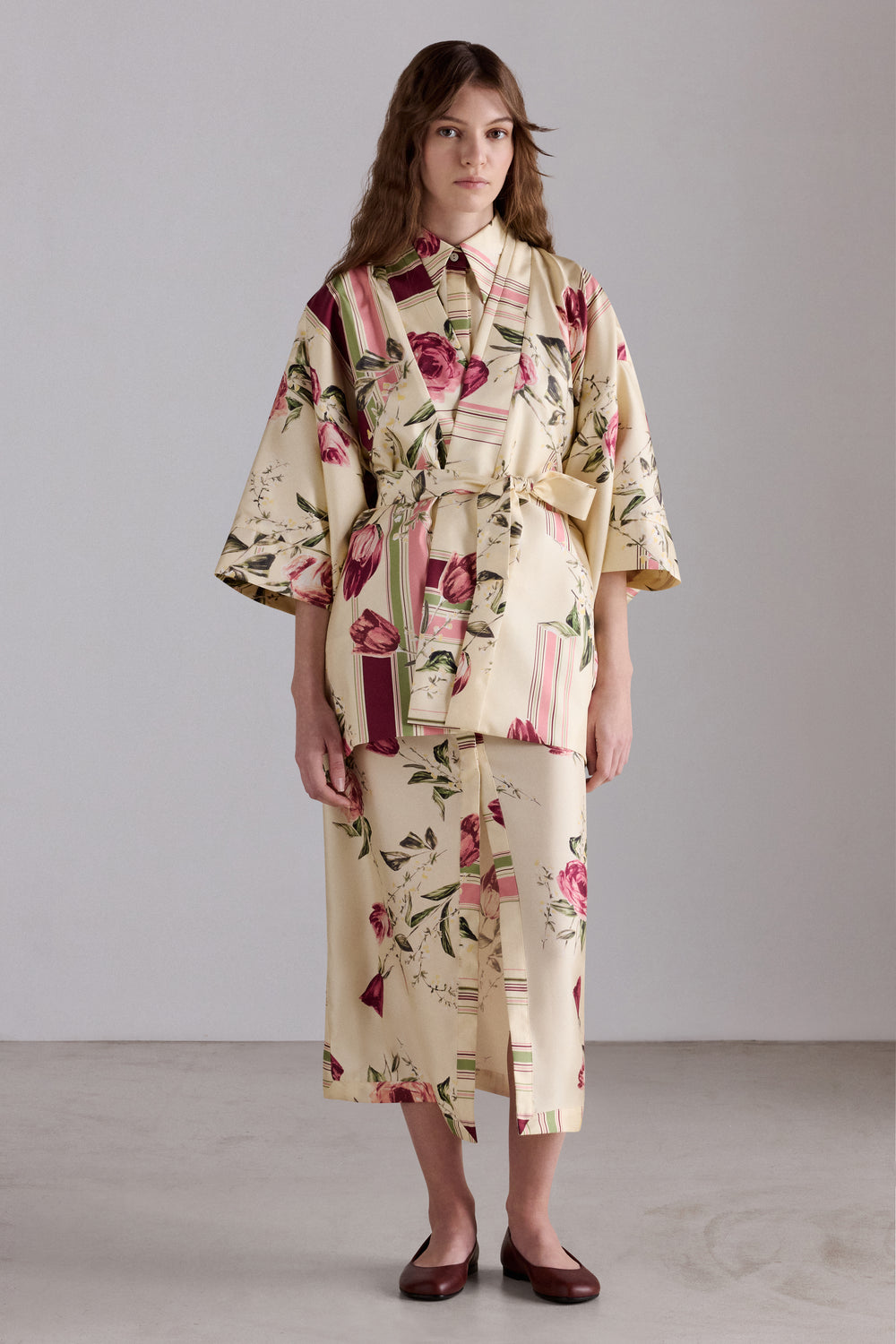 Kimono with Rose and Tulip Print