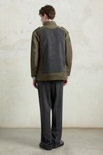 Parka con pannelli a righe