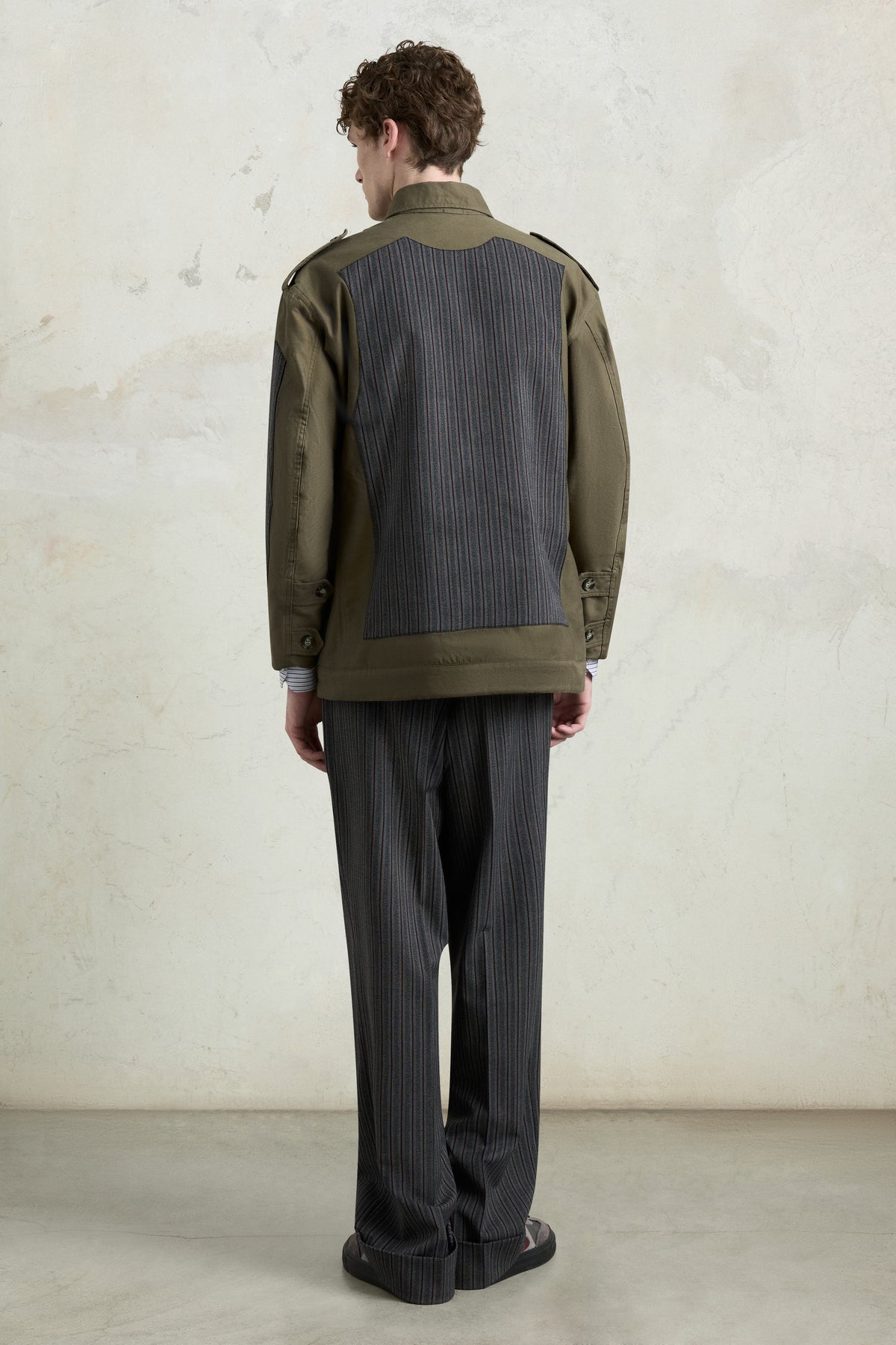 Parka con pannelli a righe