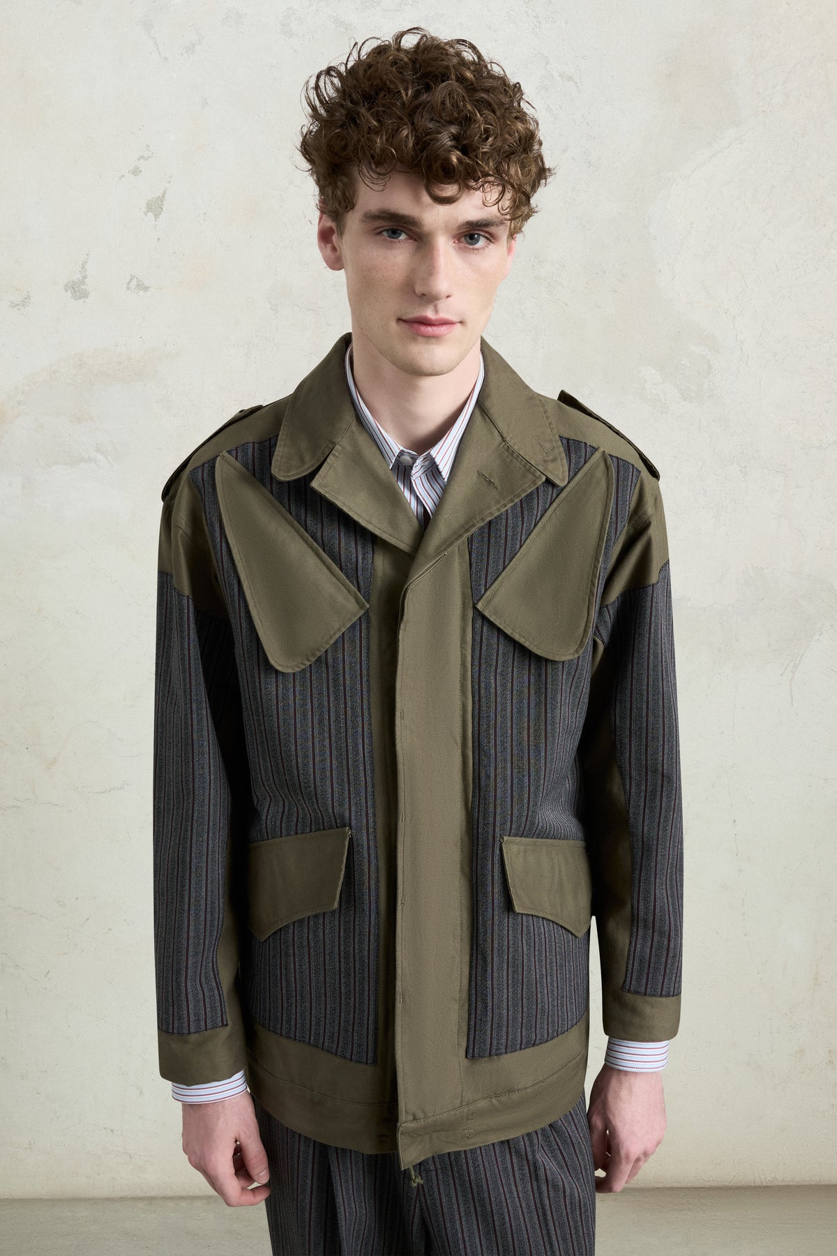 Parka con pannelli a righe