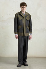 Parka con pannelli a righe