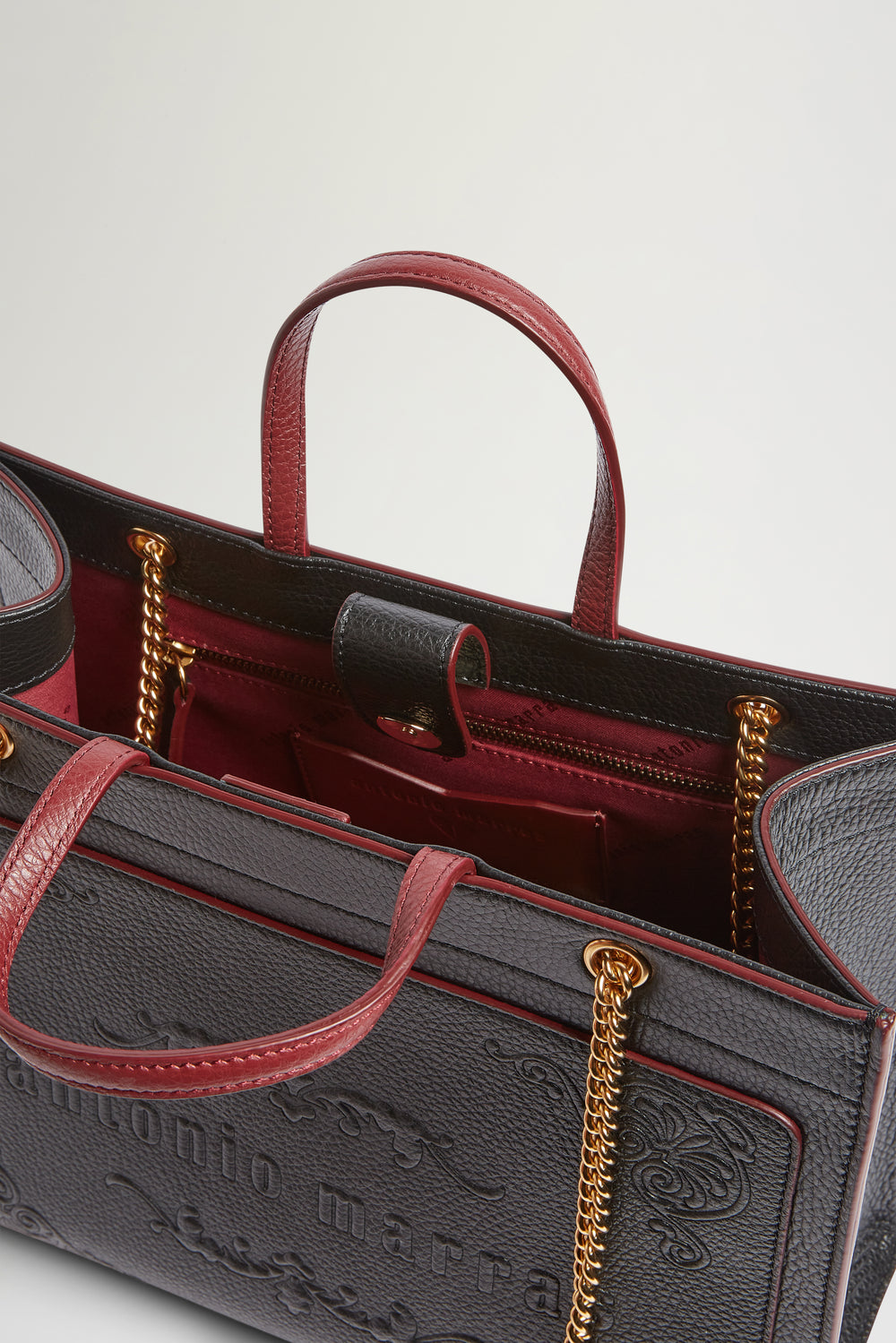 Black Becca Bag Medium