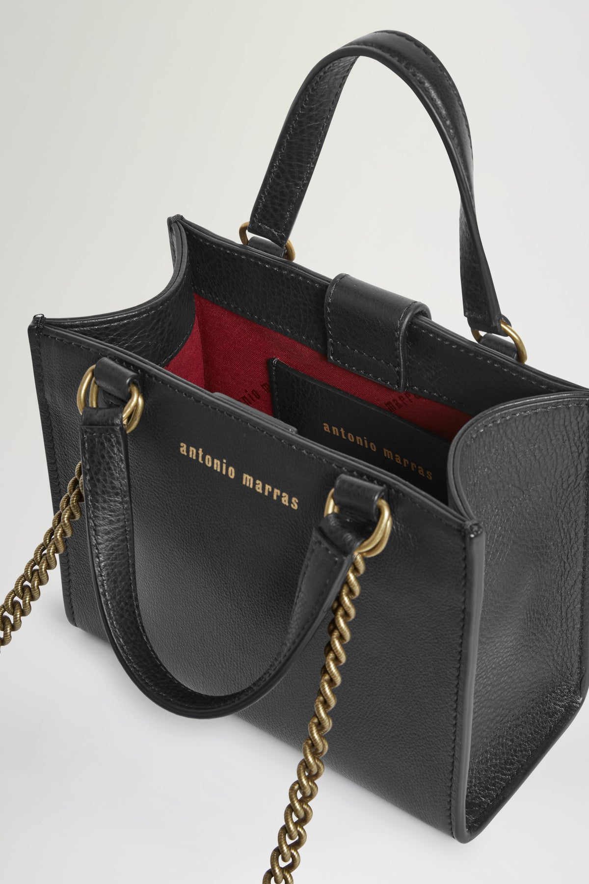 Nolia Mini Black