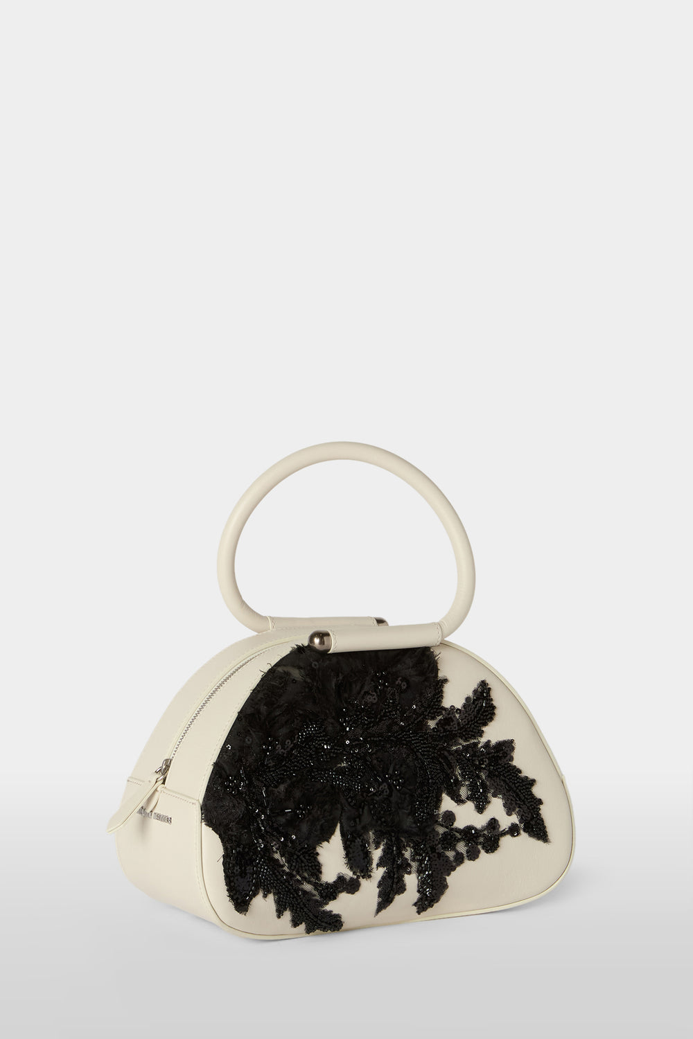 Ivory Caragol Bag with Embroidery