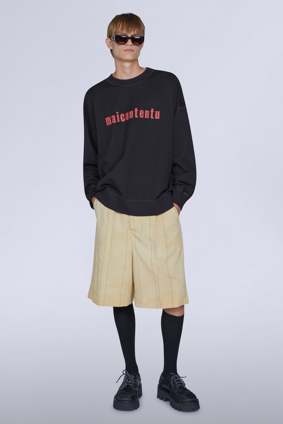 Maicuntentu Black Sweatshirt