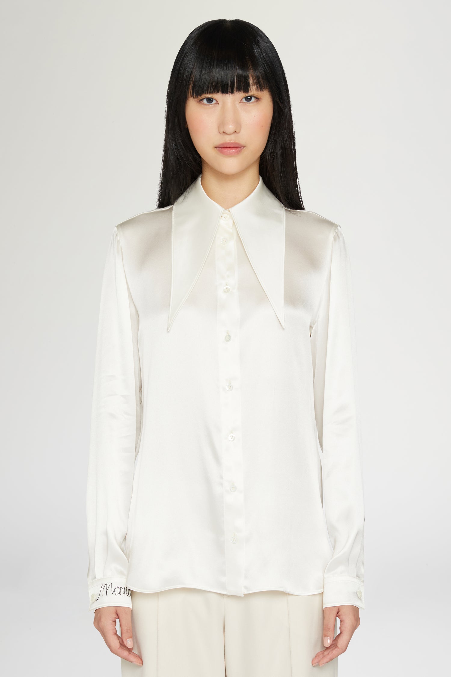 Genziana Ivory