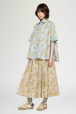 Blue Gold Floral Short-Sleeve Shirt