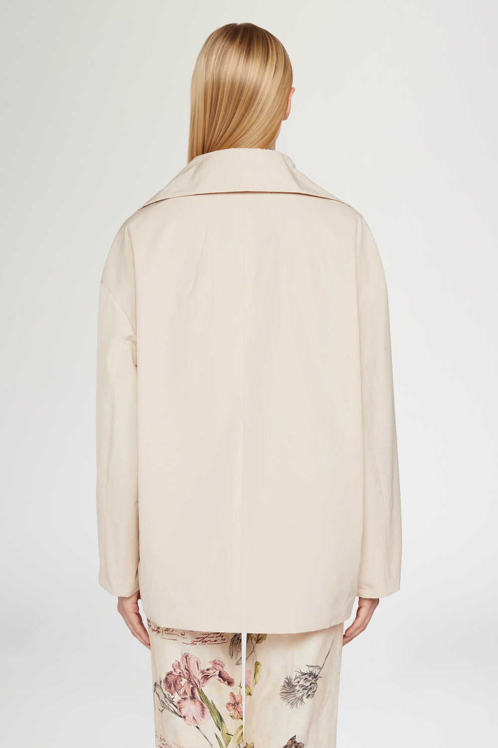 Short Trench Coat Beige