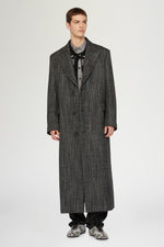 Long Tailored Coat in Wool