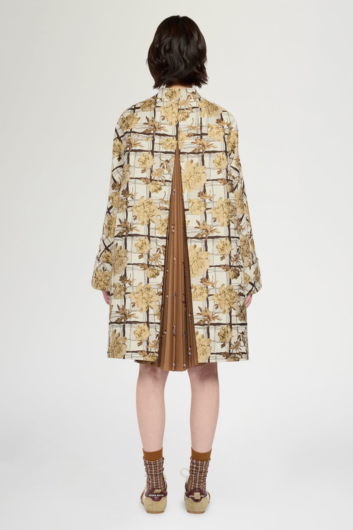 Cappotto Svasato Inserto Plissé Gessato Cammello