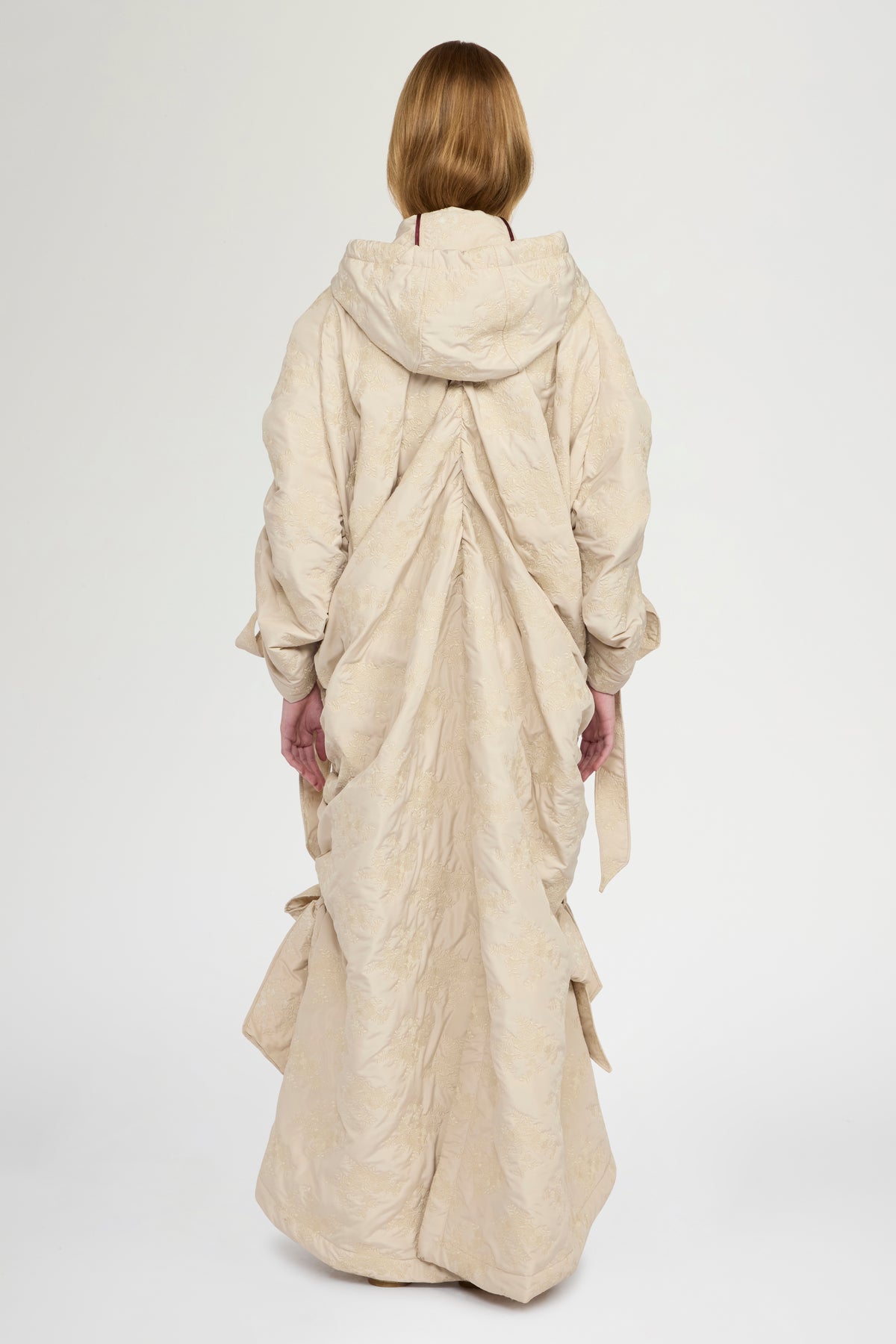 Parka Lungo Imbottito Trapuntato Ricamo Floreale