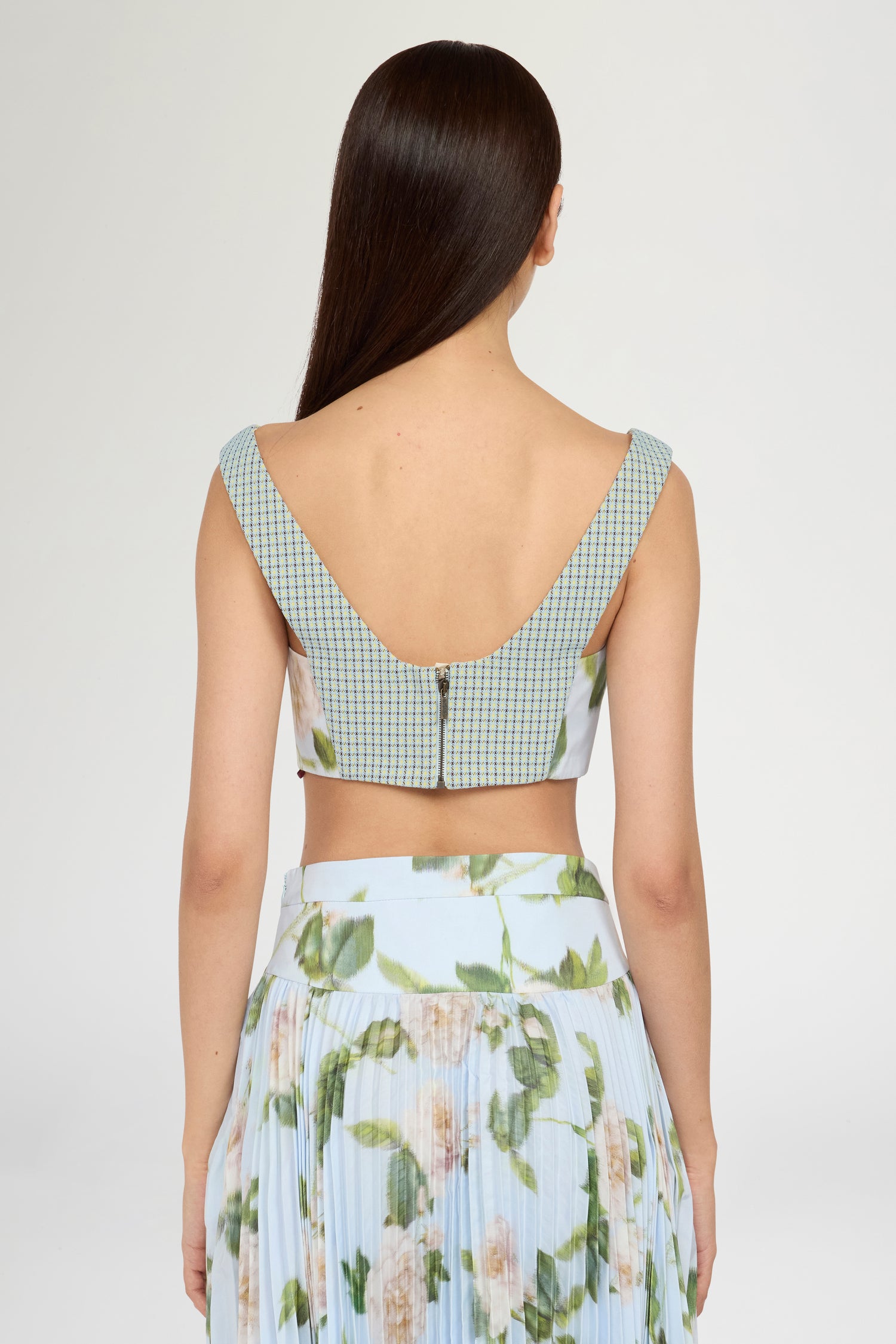 Ballerina-Neck Structured Bra with Contrast Fabrics