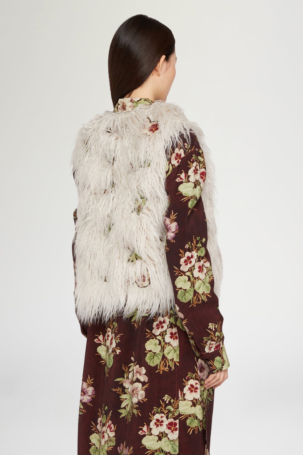 Sleeveless Vest with Fur