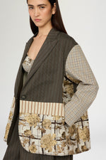 Blazer Monopetto Gessato e Jacquard Floreale