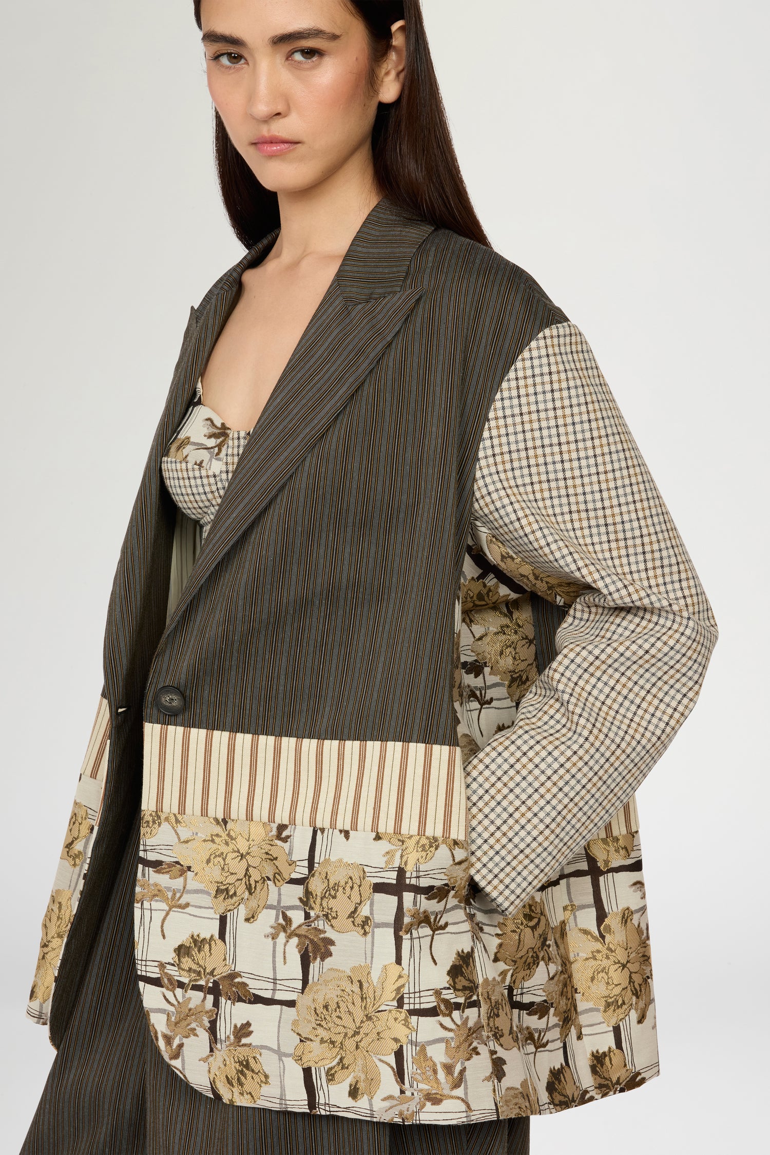 Blazer Monopetto Gessato e Jacquard Floreale