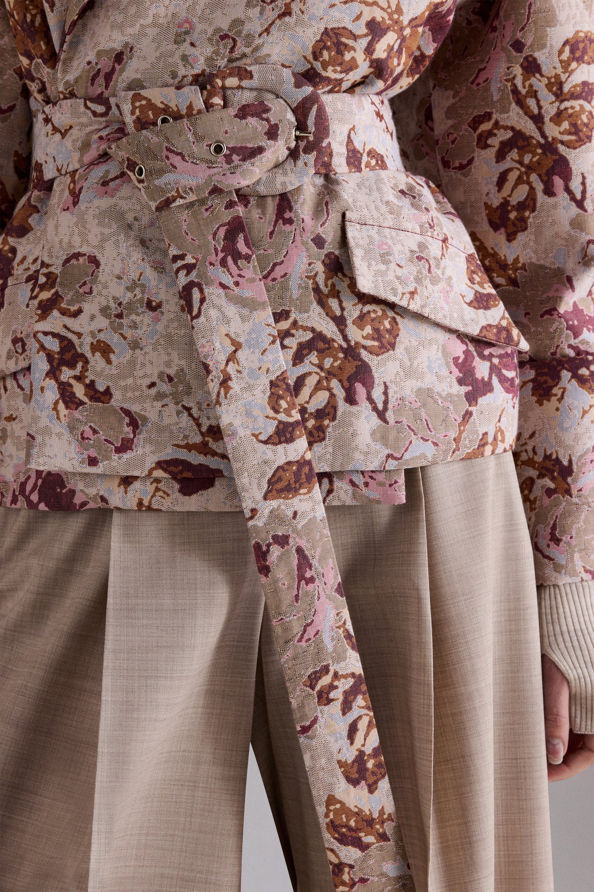 Trench Corto in Jacquard a Rose
