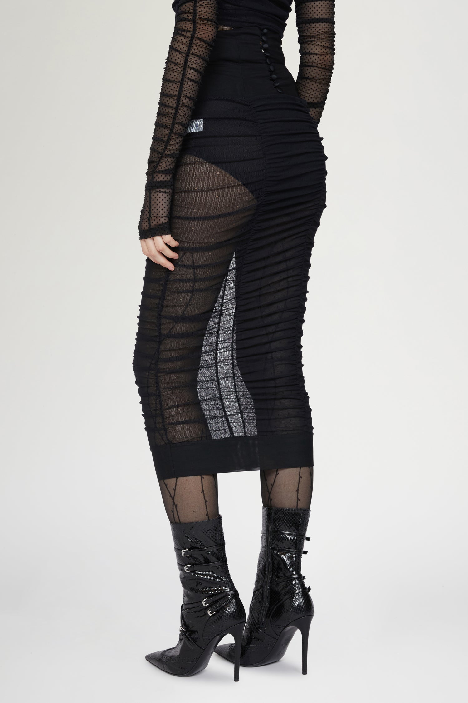 Gonna Midi Aderente in Tulle Nero