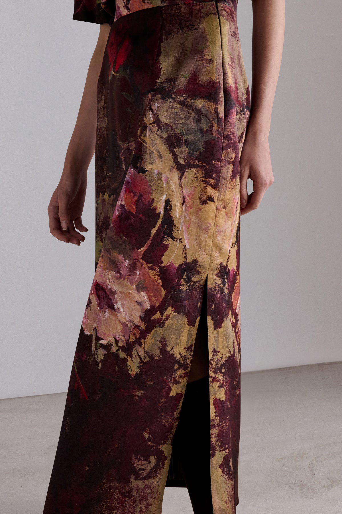 Painterly Rose Column Skirt