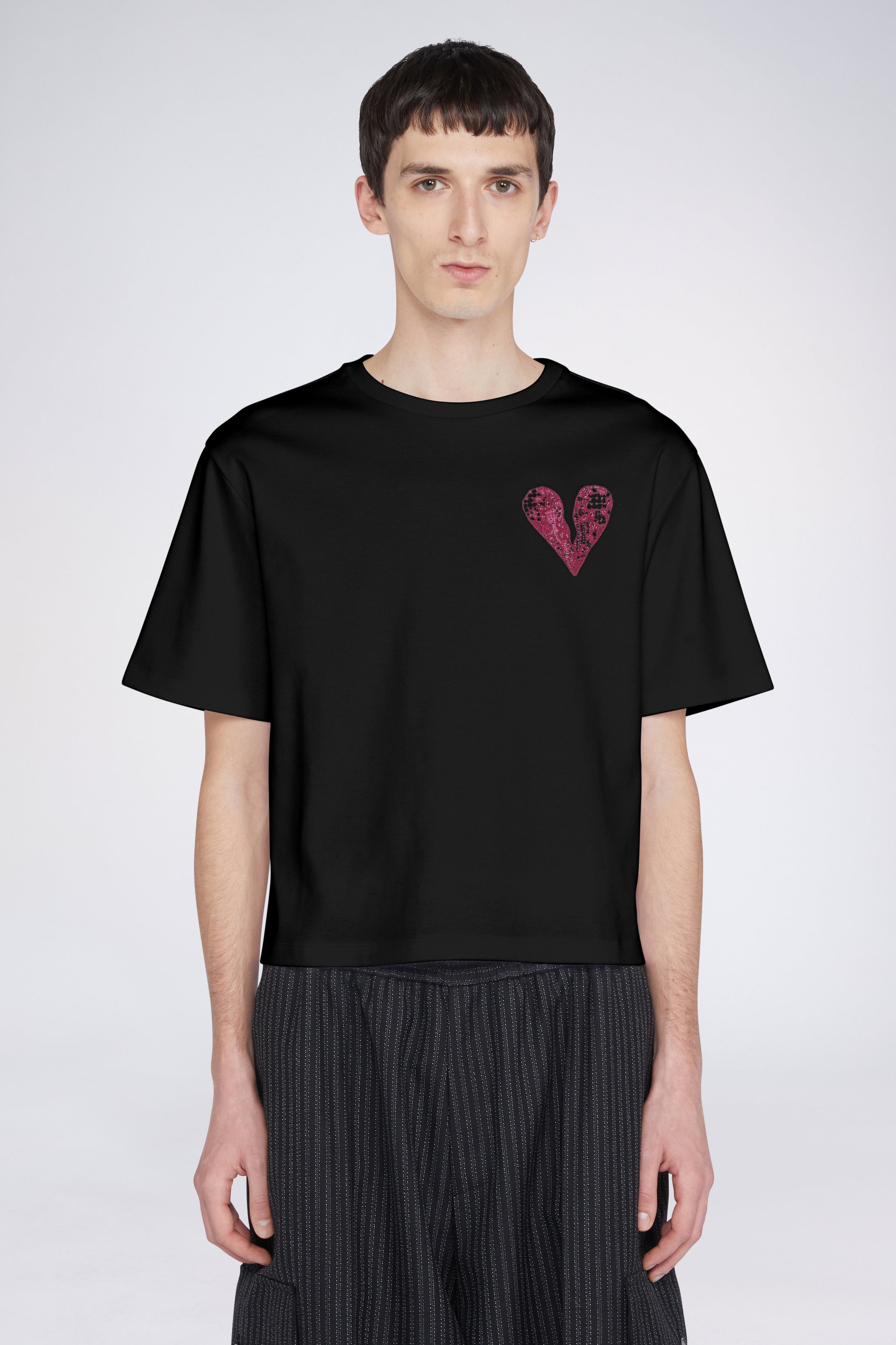 Heart T-shirt Black