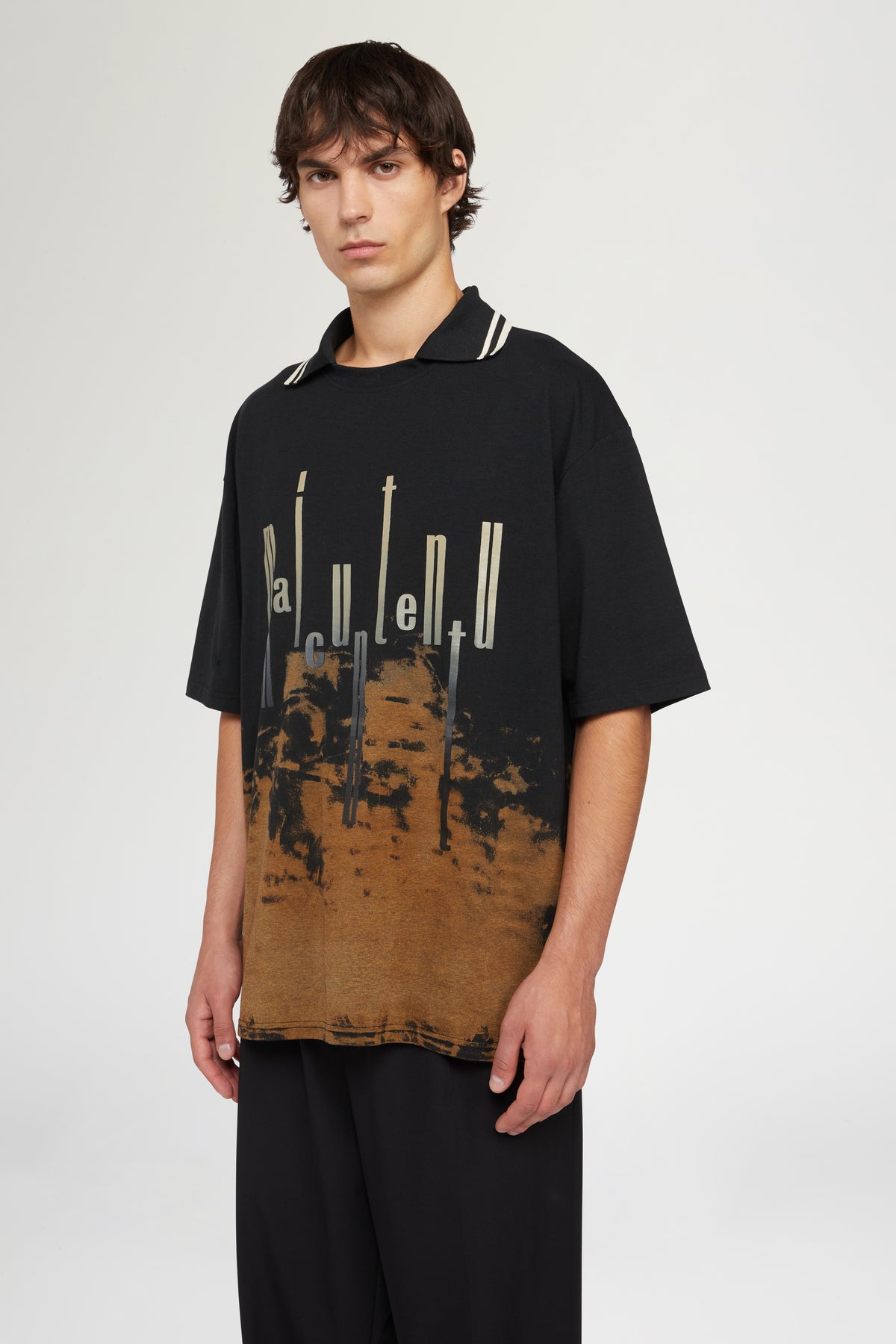 T-shirt Nera & Marrone Maicuntentu