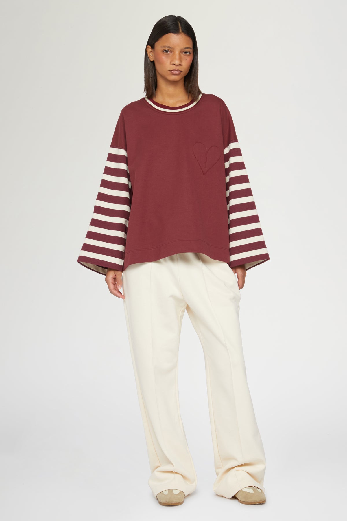 Bordeaux T-shirt with Striped Sleeves